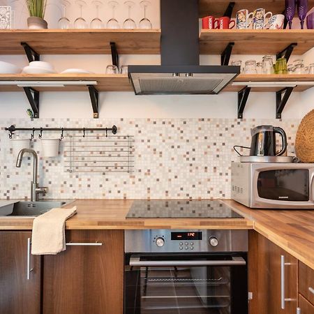 Green Lush Apartment บูดาเปสต์ ภายนอก รูปภาพ
