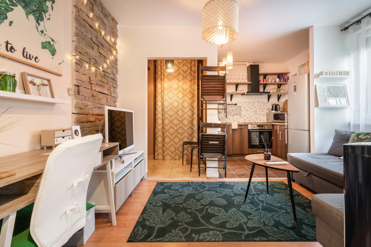 Green Lush Apartment บูดาเปสต์ ภายนอก รูปภาพ